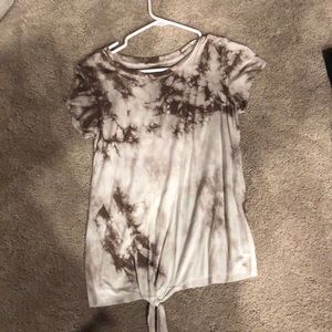 Brown/grey and white marbled tied top